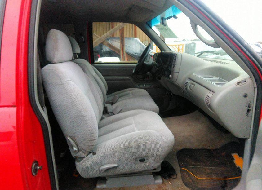 Photo 5 of 1996 Chevrolet Gmt-400 K1500 (VIN 1GCEK19M5TE167179)