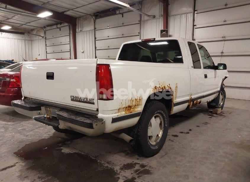 Photo 4 of 1998 Chevrolet K1500 FLEETSIDE (VIN 1GCEK19M9WR157994)