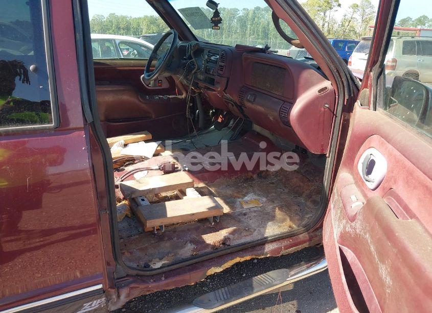 Photo 5 of 1998 Chevrolet K1500 FLEETSIDE (VIN 1GCEK19R0WR161525)