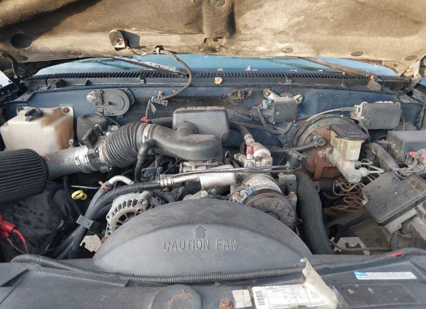 Photo 10 of 1996 Chevrolet Gmt-400 K1500 (VIN 1GCEK19R3TE116274)