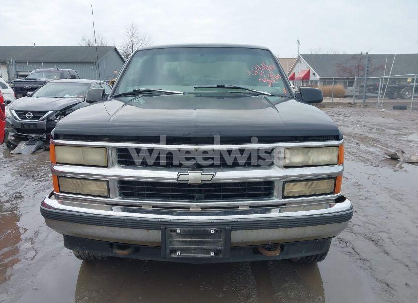 Photo 12 of 1999 Chevrolet K1500 LS (VIN 1GCEK19R4XR105881)