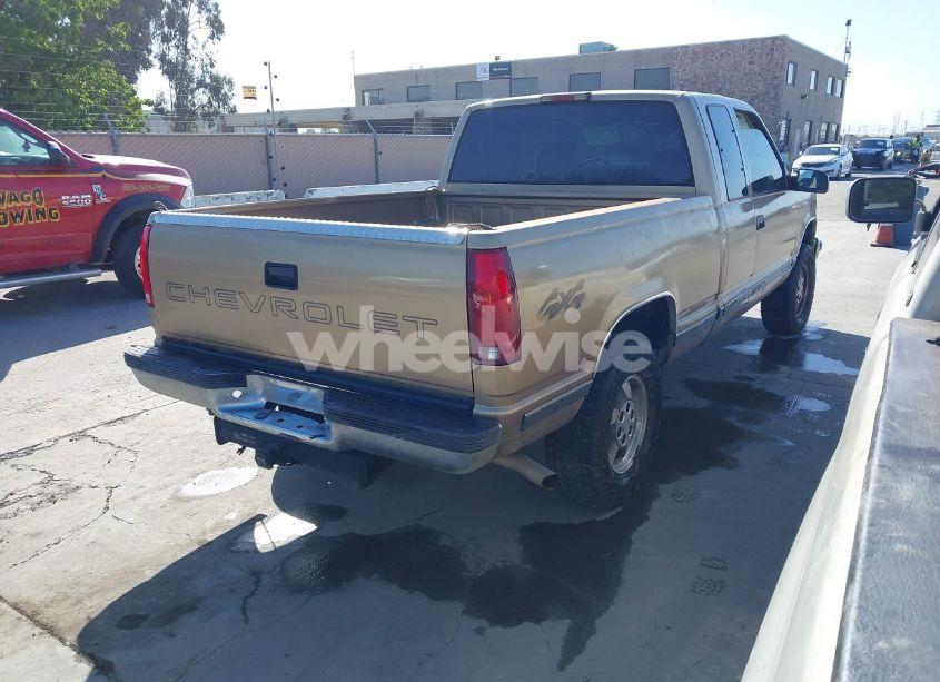 Photo 4 of 1999 Chevrolet K1500 LS (VIN 1GCEK19R4XR106285)