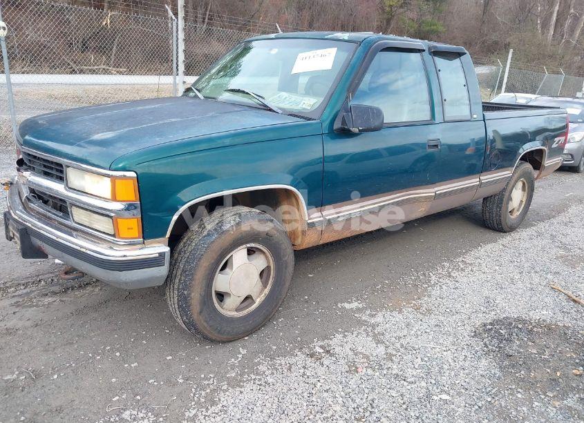 Photo 2 of 1998 Chevrolet K1500 FLEETSIDE (VIN 1GCEK19R5WR119531)