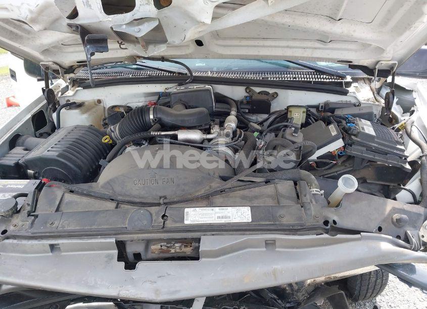 Photo 10 of 1998 Chevrolet K1500 FLEETSIDE (VIN 1GCEK19R6WE124891)