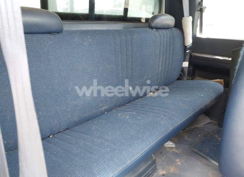 Photo 8 of 1998 Chevrolet K1500 FLEETSIDE (VIN 1GCEK19R6WE124891)