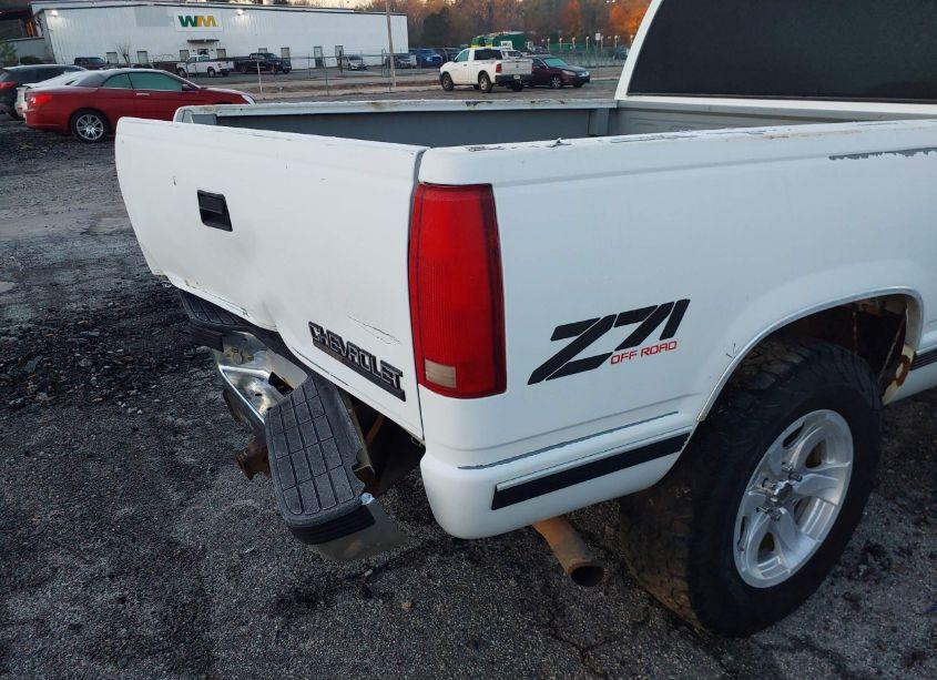 Photo 13 of 1998 Chevrolet K1500 FLEETSIDE (VIN 1GCEK19R6WR129792)