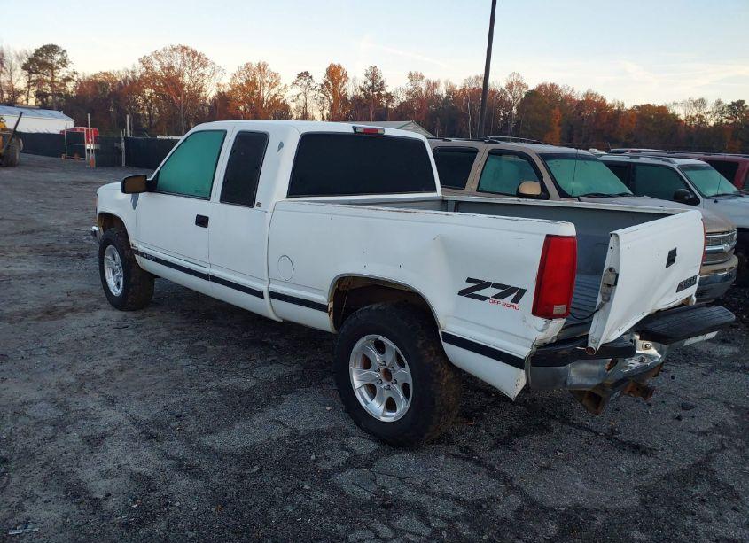 Photo 3 of 1998 Chevrolet K1500 FLEETSIDE (VIN 1GCEK19R6WR129792)