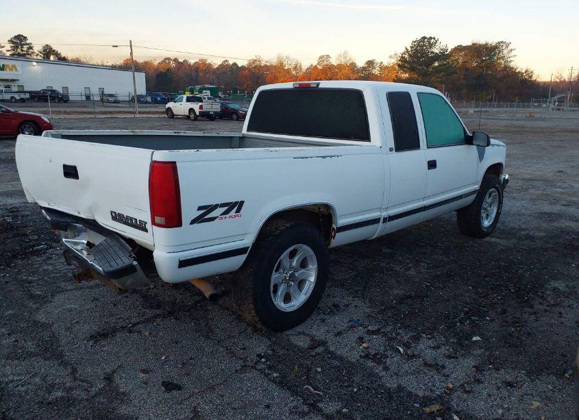Photo 4 of 1998 Chevrolet K1500 FLEETSIDE (VIN 1GCEK19R6WR129792)
