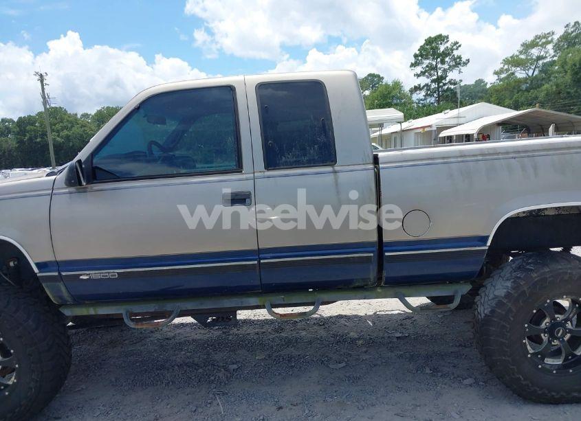 Photo 14 of 1998 Chevrolet K1500 FLEETSIDE (VIN 1GCEK19R6WR131980)