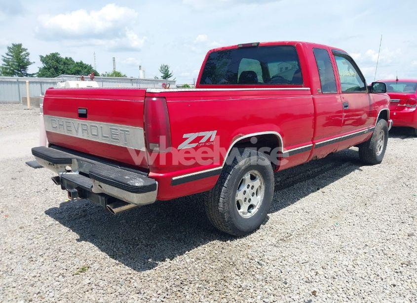 Photo 4 of 1996 Chevrolet Gmt-400 K1500 (VIN 1GCEK19R7TE224574)