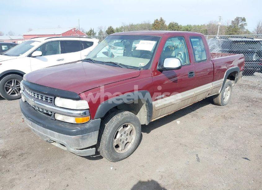 Photo 2 of 2001 Chevrolet Silverado 1500 LS (VIN 1GCEK19T01E207687)