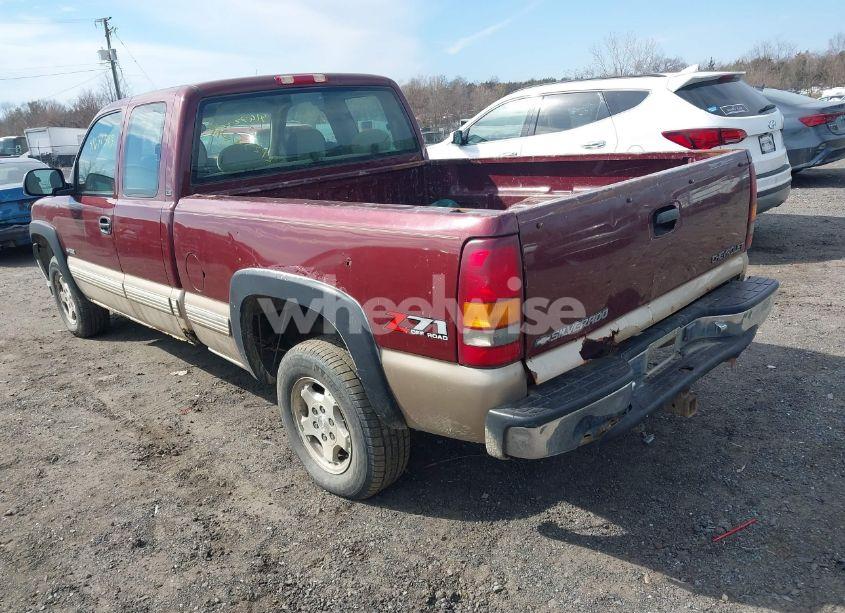 Photo 3 of 2001 Chevrolet Silverado 1500 LS (VIN 1GCEK19T01E207687)