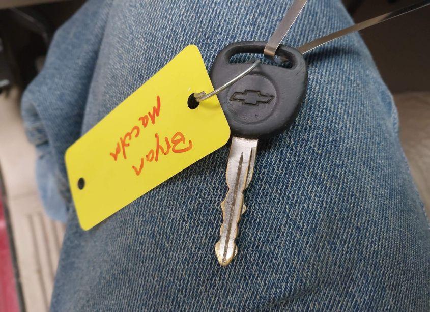 Photo 11 of 2004 Chevrolet Silverado 1500 LT (VIN 1GCEK19T04E155241)