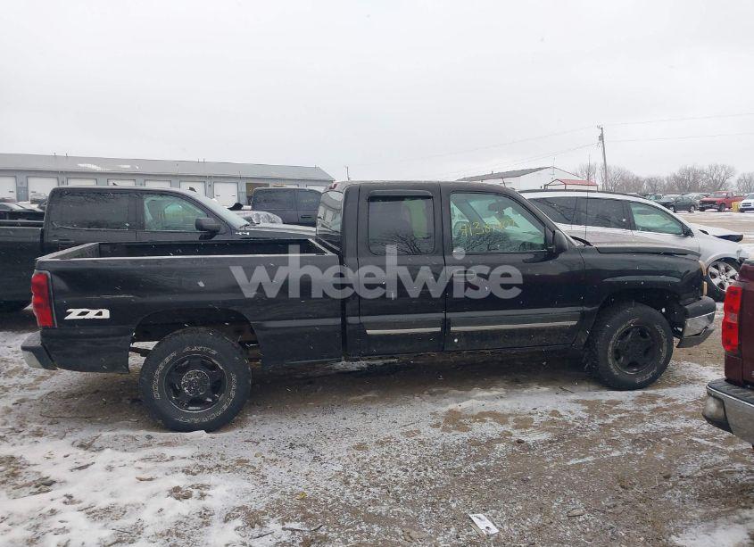 Photo 13 of 2004 Chevrolet Silverado 1500 Z71 (VIN 1GCEK19T04E206172)