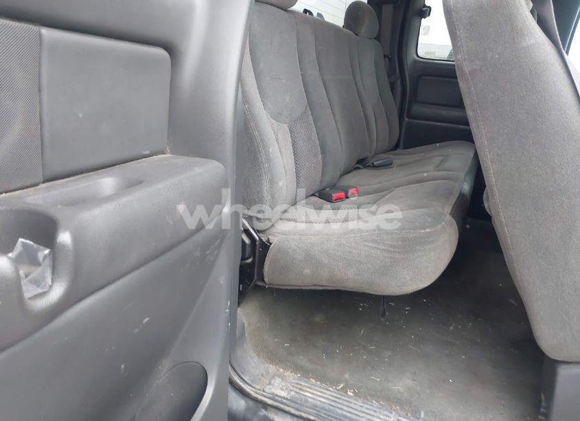 Photo 8 of 2004 Chevrolet Silverado 1500 Z71 (VIN 1GCEK19T04E206172)