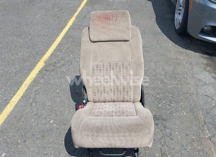 Photo 11 of 2000 Chevrolet Silverado 1500 LS (VIN 1GCEK19T0YE179352)