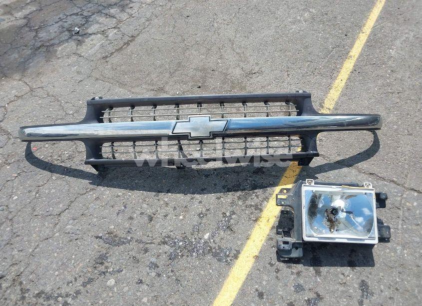 Photo 17 of 2000 Chevrolet Silverado 1500 LS (VIN 1GCEK19T0YE179352)