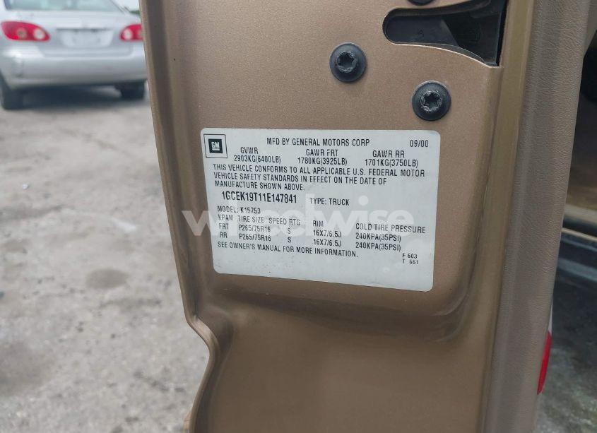 Photo 9 of 2001 Chevrolet Silverado 1500 LS (VIN 1GCEK19T11E147841)