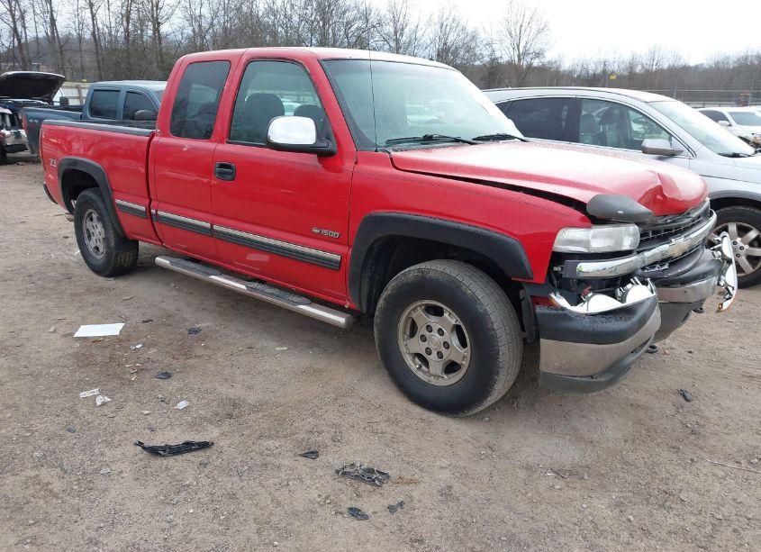 2002 Chevrolet Silverado 1500 LT (VIN 1GCEK19T12E169551) main photo