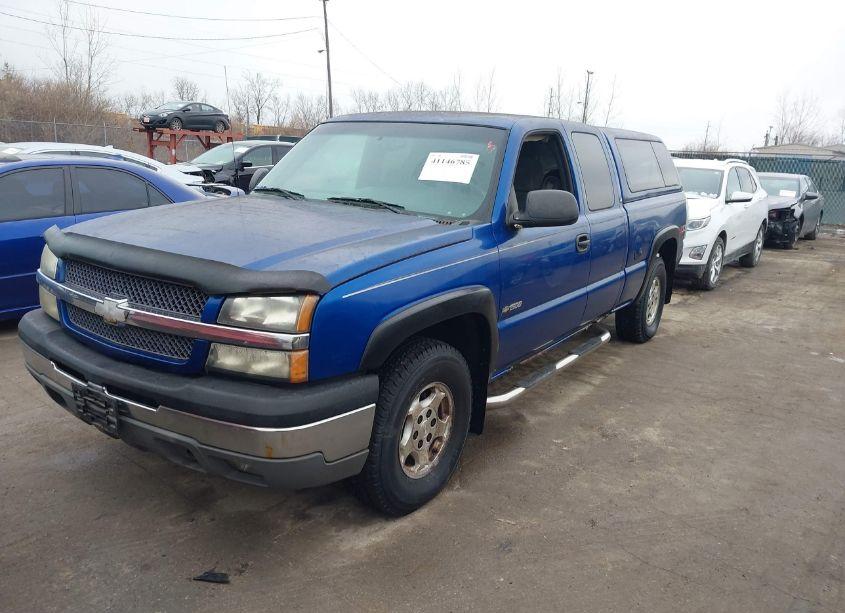 Photo 2 of 2003 Chevrolet Silverado 1500 LS (VIN 1GCEK19T13E147289)