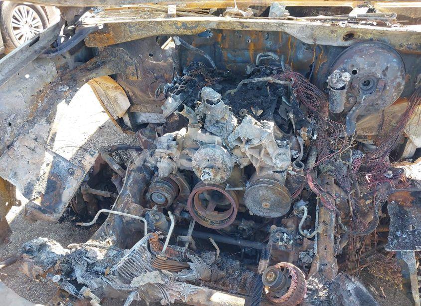 Photo 10 of 2003 Chevrolet Silverado 1500 LS (VIN 1GCEK19T13E180339)