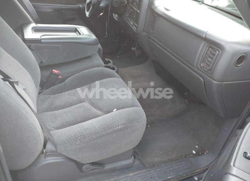 Photo 5 of 2003 Chevrolet Silverado 1500 LS (VIN 1GCEK19T13Z197022)