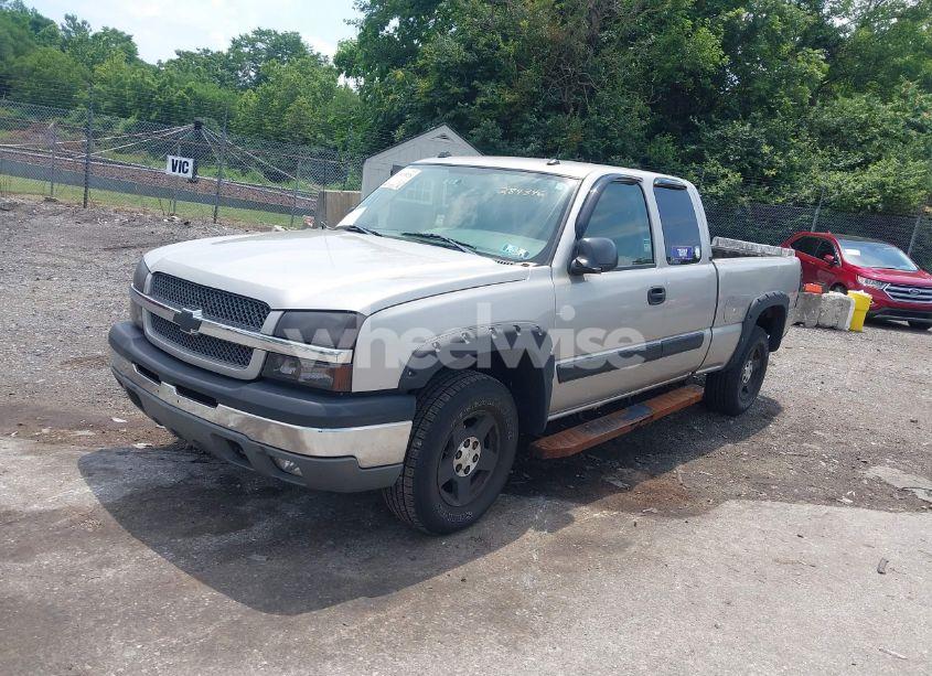 Photo 2 of 2004 Chevrolet Silverado 1500 LT (VIN 1GCEK19T14E284346)