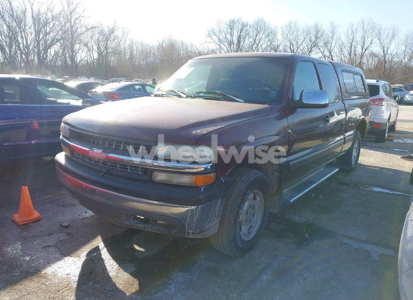 Photo 2 of 1999 Chevrolet Silverado 1500 LS (VIN 1GCEK19T1XE122222)