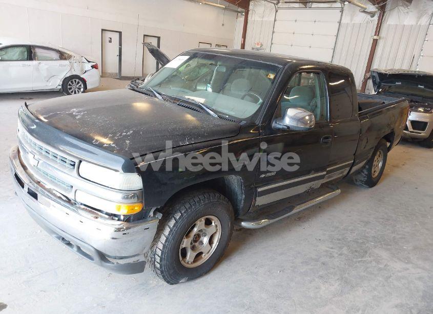 Photo 2 of 1999 Chevrolet Silverado 1500 LS (VIN 1GCEK19T1XE163661)