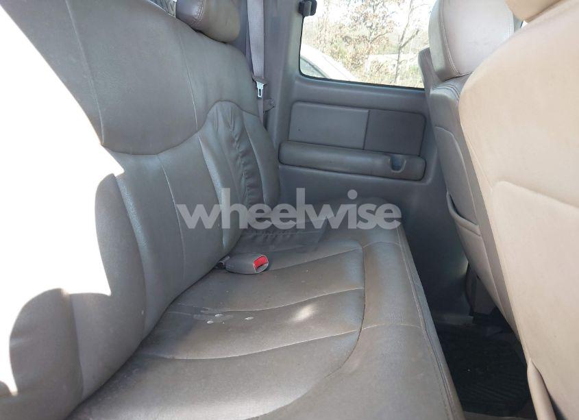 Photo 8 of 2000 Chevrolet Silverado 1500 LT (VIN 1GCEK19T1YE109925)