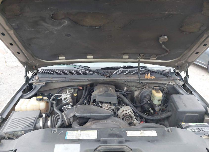 Photo 10 of 2000 Chevrolet Silverado 1500 LT (VIN 1GCEK19T1YE284918)