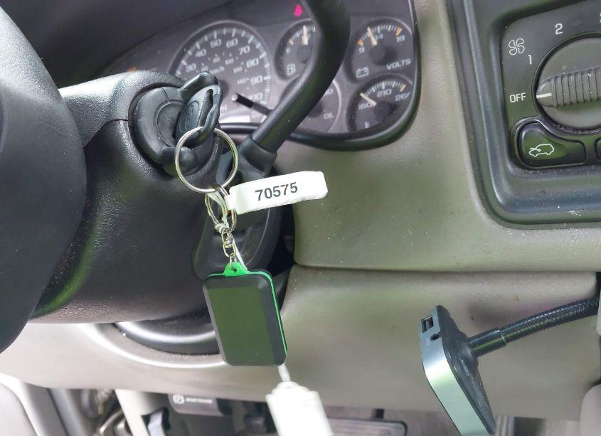 Photo 11 of 2000 Chevrolet Silverado 1500 LT (VIN 1GCEK19T1YE284918)