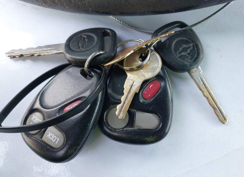 Photo 11 of 2000 Chevrolet Silverado 1500 LS (VIN 1GCEK19T1YE306612)