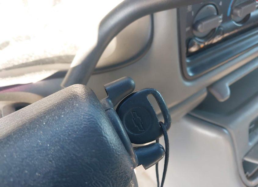 Photo 11 of 2001 Chevrolet Silverado 1500 LT (VIN 1GCEK19T21E115495)