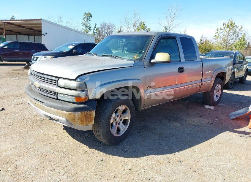 Photo 2 of 2001 Chevrolet Silverado 1500 LT (VIN 1GCEK19T21E163689)