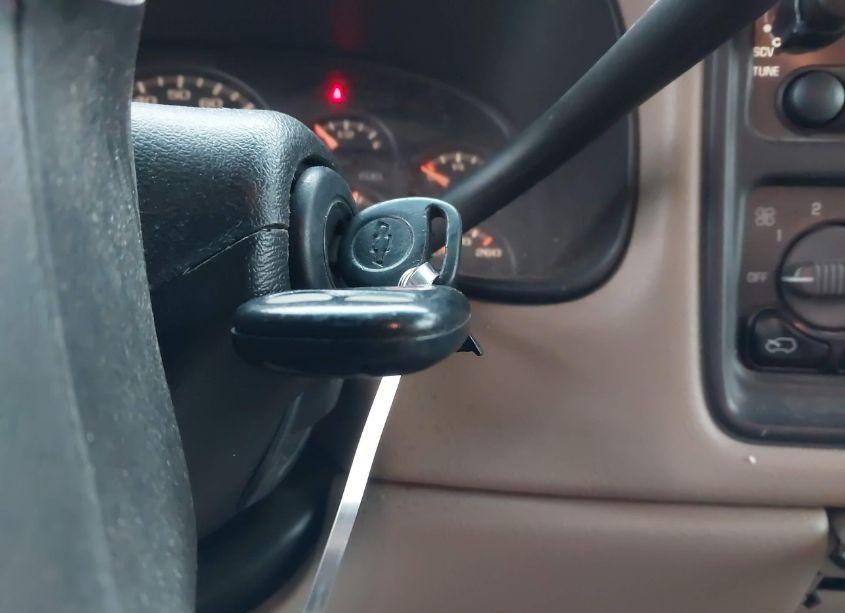 Photo 11 of 2002 Chevrolet Silverado 1500 LS (VIN 1GCEK19T22E187587)