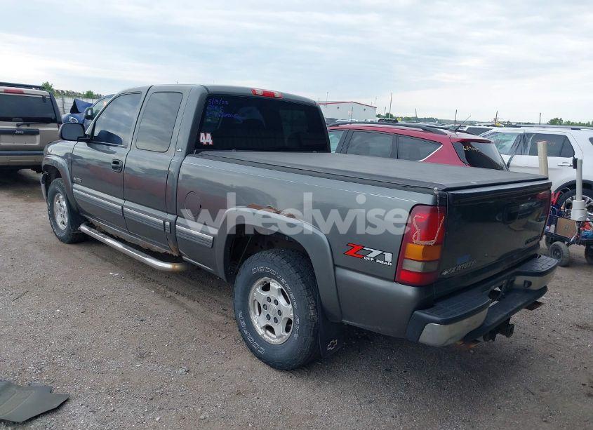 Photo 3 of 2002 Chevrolet Silverado 1500 LS (VIN 1GCEK19T22E236500)