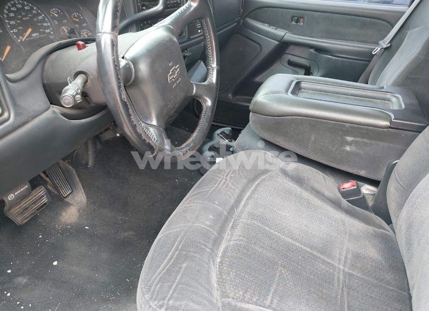 Photo 5 of 2002 Chevrolet Silverado 1500 LS (VIN 1GCEK19T22E236500)