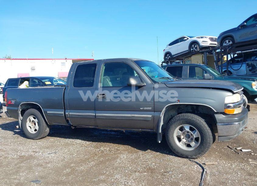 Photo 13 of 2000 Chevrolet Silverado 1500 LS (VIN 1GCEK19T2YE167185)