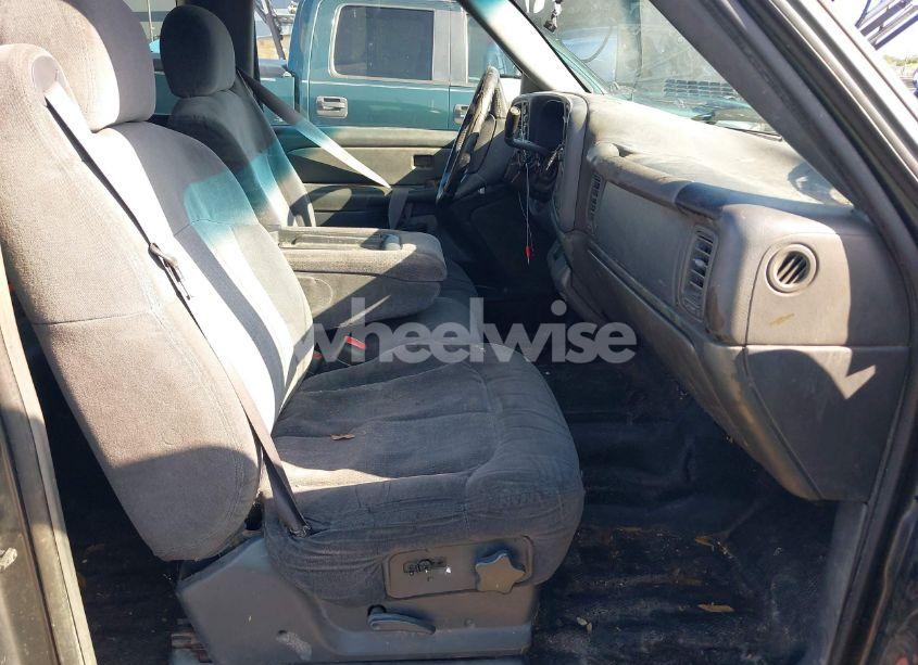 Photo 5 of 2000 Chevrolet Silverado 1500 LS (VIN 1GCEK19T2YE167185)