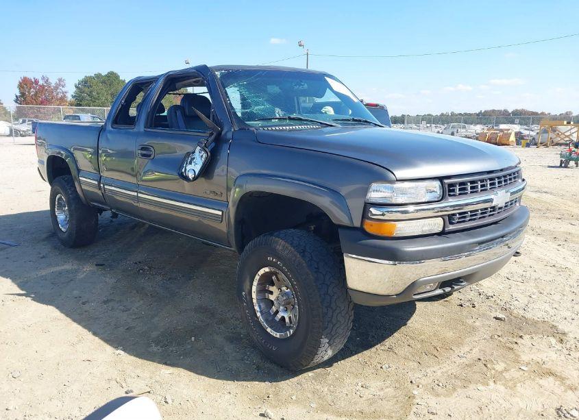 2000 Chevrolet Silverado 1500 LT (VIN 1GCEK19T2YE326514) main photo