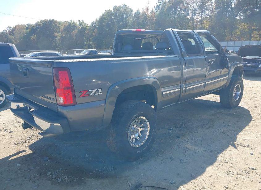 Photo 4 of 2000 Chevrolet Silverado 1500 LT (VIN 1GCEK19T2YE326514)