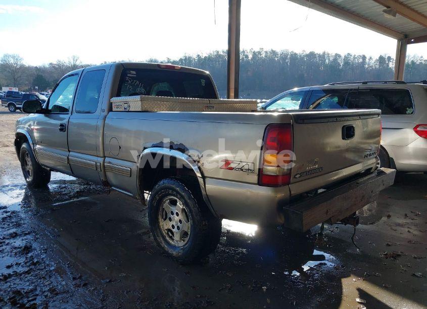 Photo 3 of 2001 Chevrolet Silverado 1500 LT (VIN 1GCEK19T31E158582)