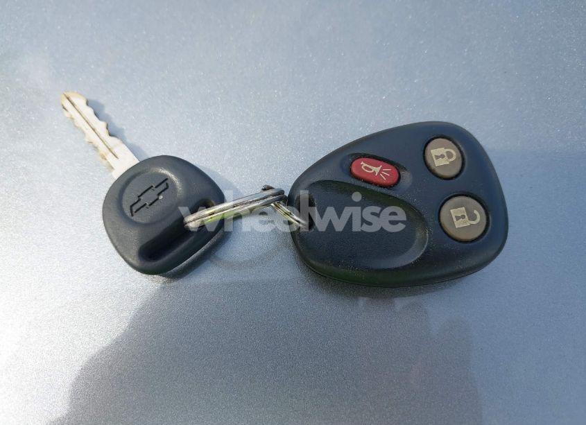 Photo 11 of 2003 Chevrolet Silverado K1500 (VIN 1GCEK19T33E219738)