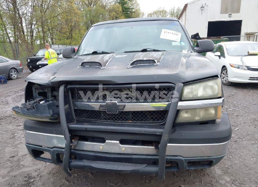 Photo 6 of 2003 Chevrolet Silverado 1500 LS (VIN 1GCEK19T33E303171)