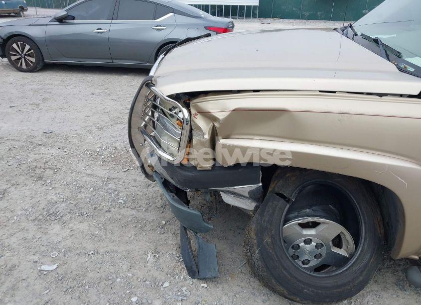 Photo 17 of 2005 Chevrolet Silverado 1500 LS (VIN 1GCEK19T35E191541)