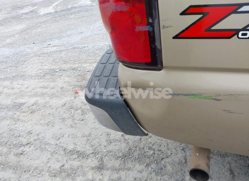 Photo 19 of 2005 Chevrolet Silverado 1500 LS (VIN 1GCEK19T35E191541)