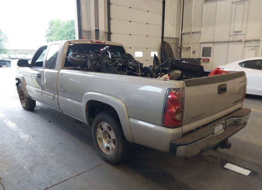 Photo 3 of 2005 Chevrolet Silverado 1500 Z71 (VIN 1GCEK19T35E311158)