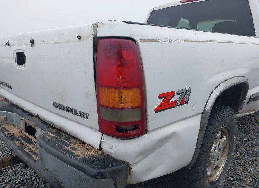 Photo 12 of 1999 Chevrolet Silverado 1500 LS (VIN 1GCEK19T3XE114106)