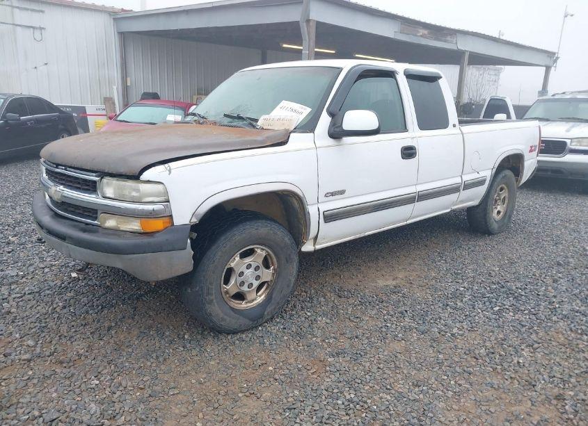 Photo 2 of 1999 Chevrolet Silverado 1500 LS (VIN 1GCEK19T3XE114106)